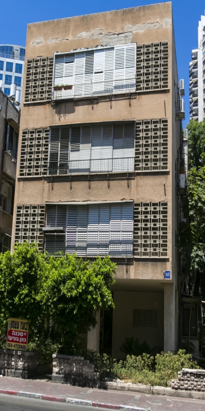 בניין ברח