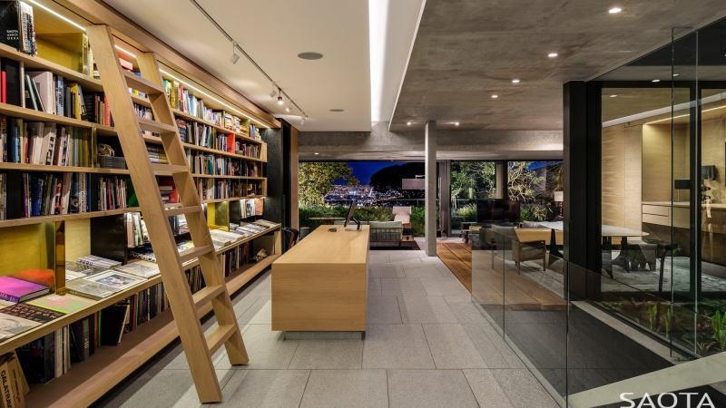 Saota Kloof House Photo Credit: Adam Letch & Micky Hoyle