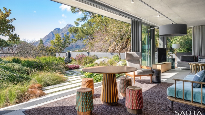 Saota Kloof House Photo Credit: Adam Letch & Micky Hoyle