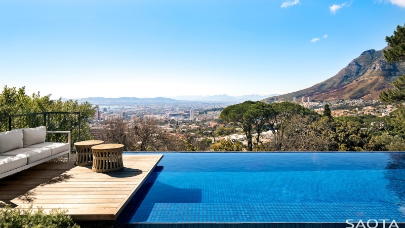 Saota Kloof House Photo Credit: Adam Letch & Micky Hoyle