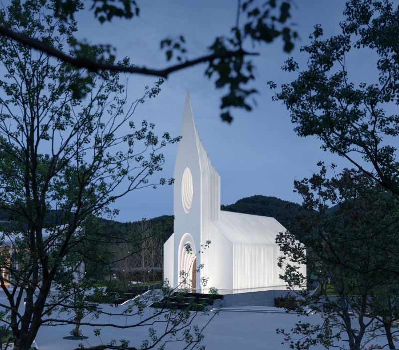 The Chamber Church. Photo Credit: Schran-Shengliang Su, Sunac Aduo Town