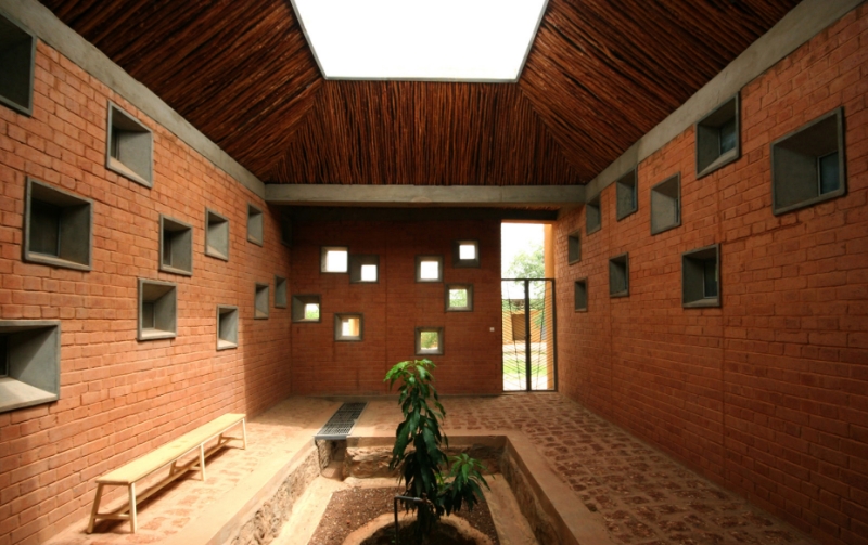 .Centre for Health and Social Welfare 2014 Laongo, Burkina Faso. Photo courtesy of Francis Kéré