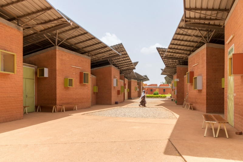.Surgical Clinic and Health Centre 2014 Léo, Burkina Faso. Photo courtesy of Francis Kéré
