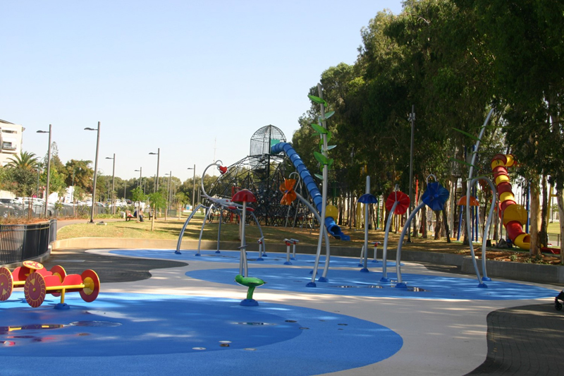 פארק ברמת השרון. ראיון עם אדריכל נוף צביקה קנוניץ