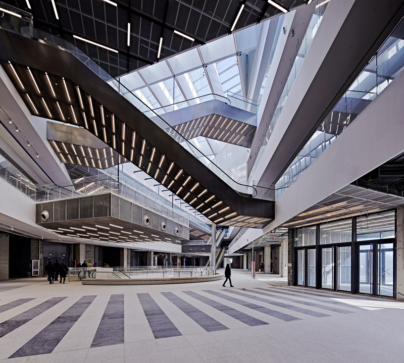 Mall Interior, Photography: Shuhe, Amey Kandalgaonkar, BAM