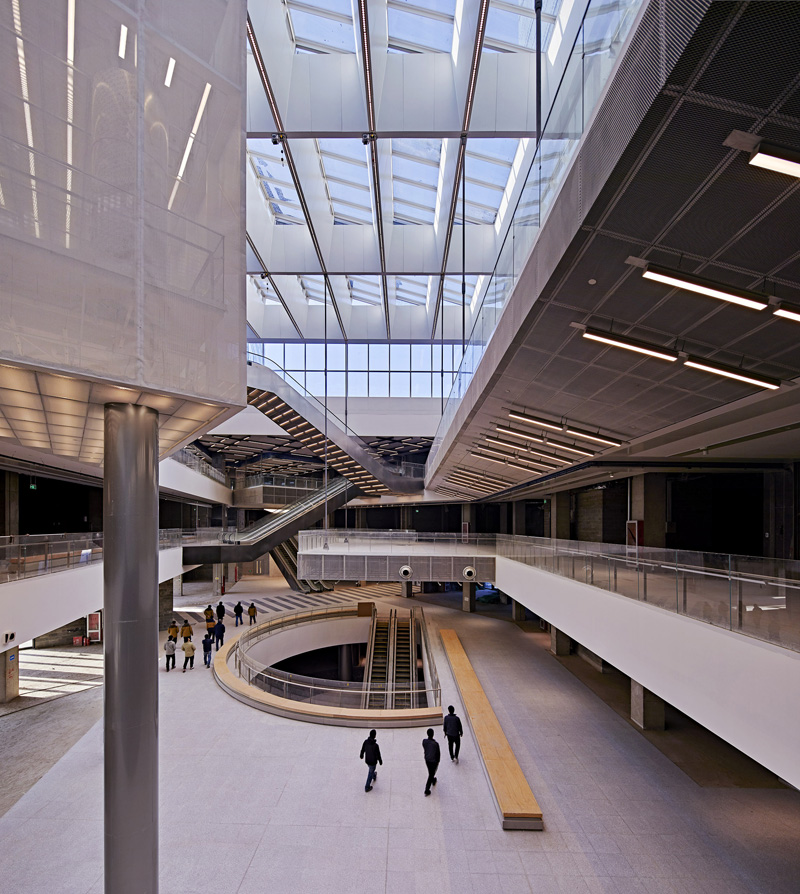 Mall Interior, Photography: Shuhe, Amey Kandalgaonkar, BAM